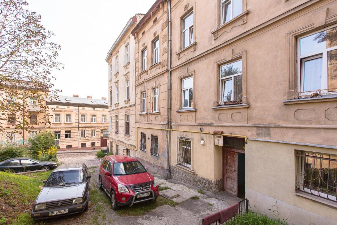 Квартира Подобово Вулиця Сходова 3 Бічна Ужгородської Біля Високого Замку Lviv Exterior photo
